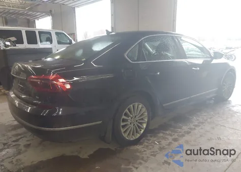 2017 Volkswagen Passat 1.8T Se из США, поврежденный, VIN 1VWBT7A31HC006754